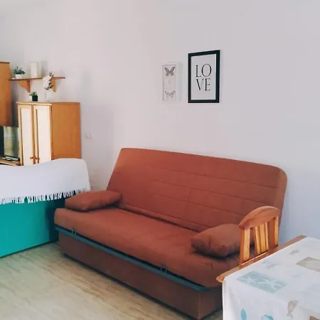 Apartamento Turísticos Edificio Del Pino *